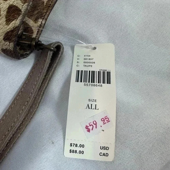 🔥Host Pick🔥NWT Anthropologie suede leather tan giraffe print Clutch with strap - Picture 10 of 10